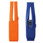 iPhone Pocket par ISSEY MIYAKE